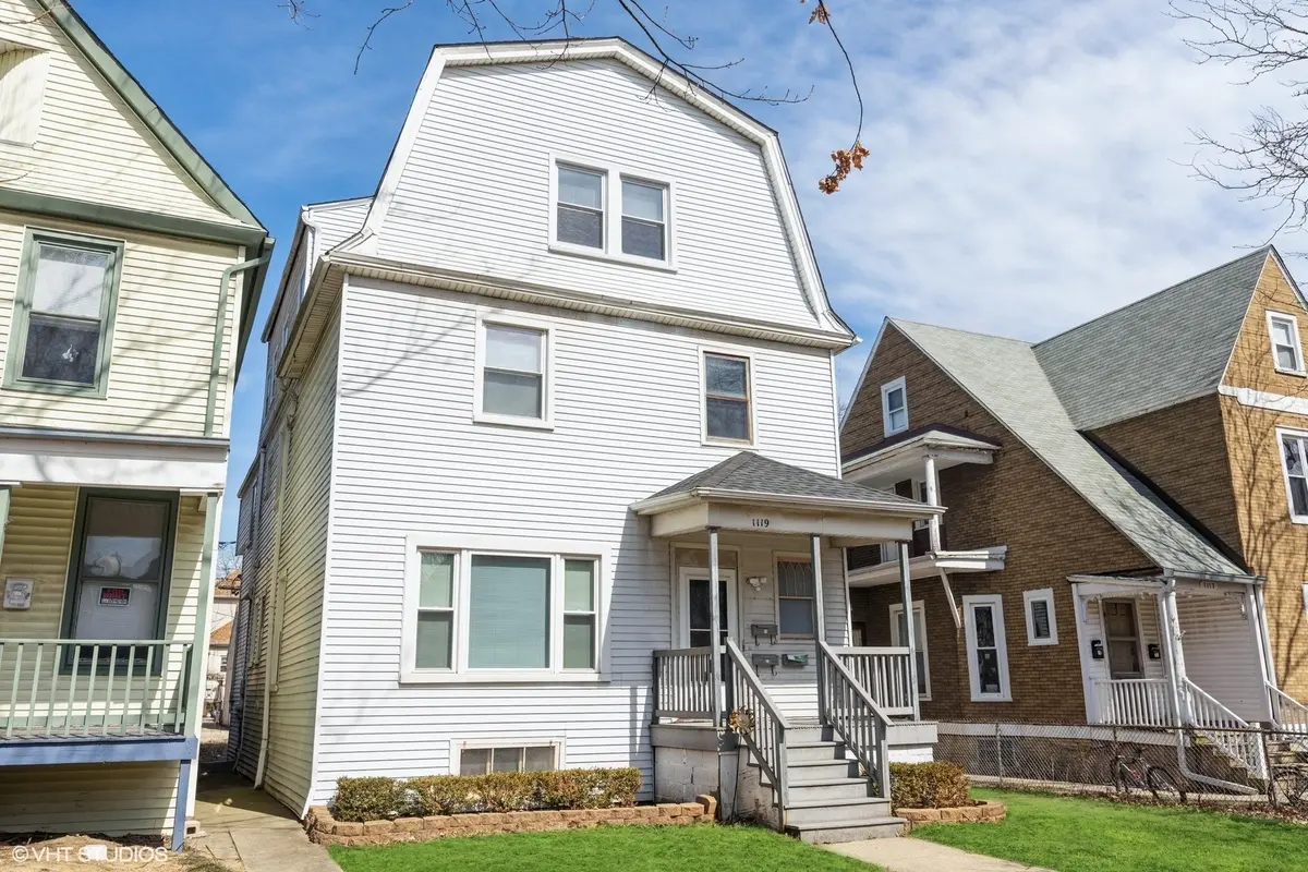 1119 Garnett Place