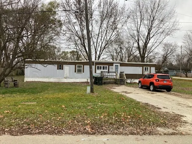 495 W 6th Street