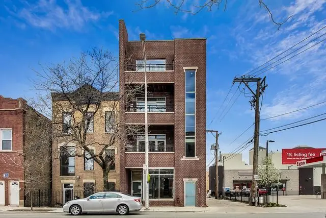 2358 N Damen Avenue