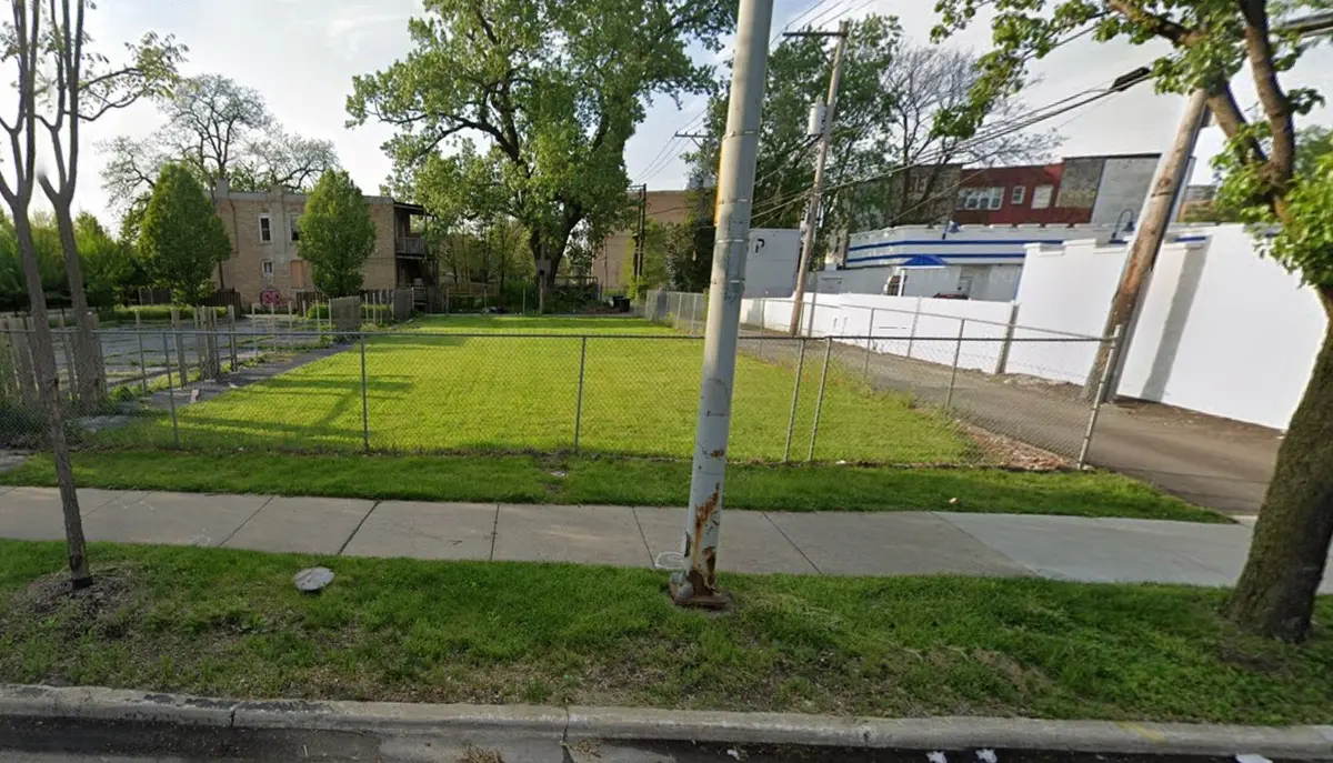814 W Marquette Road