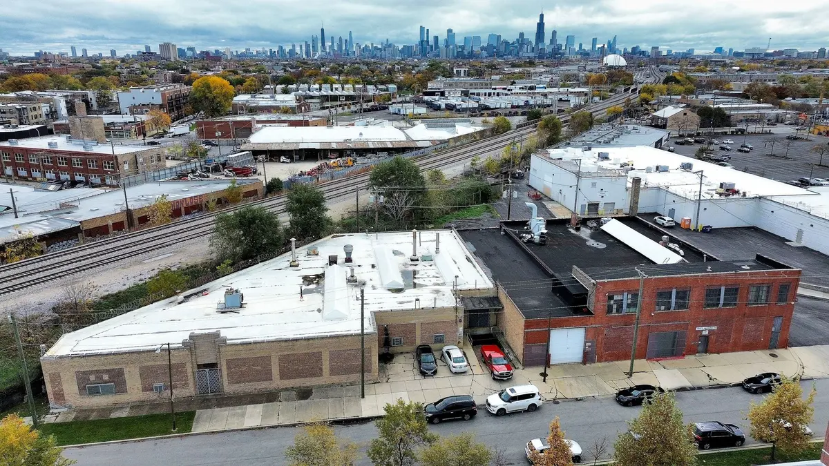 859 N Spaulding Avenue