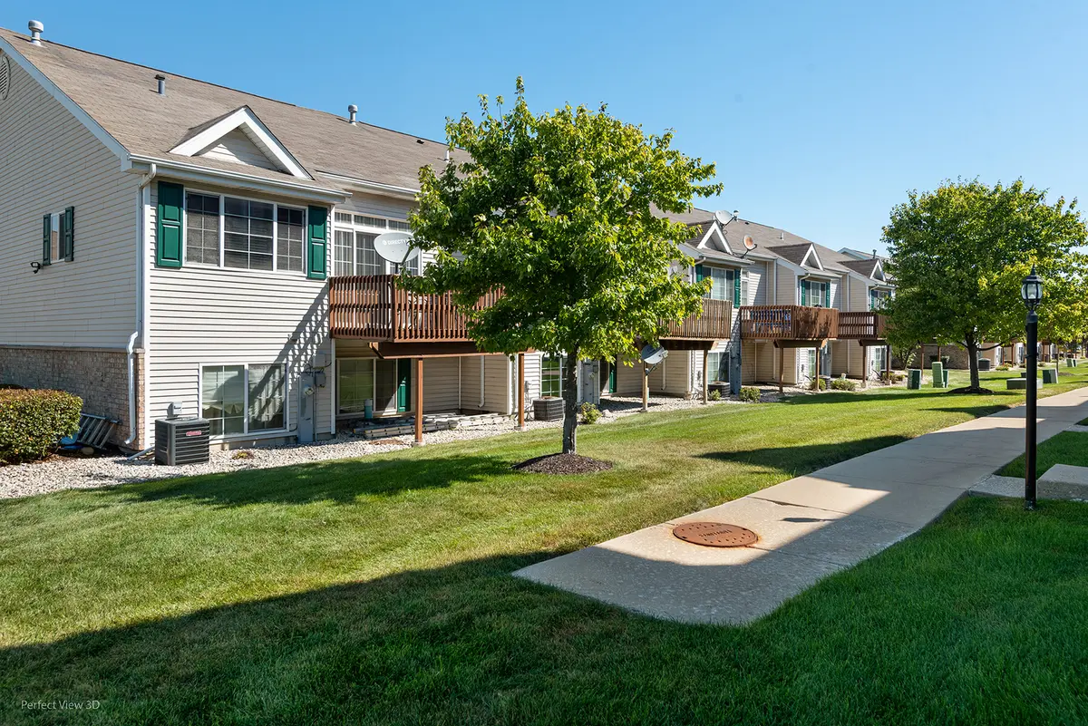 5245 Southwick Court