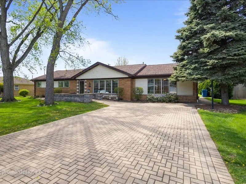 12524 S 71st Court