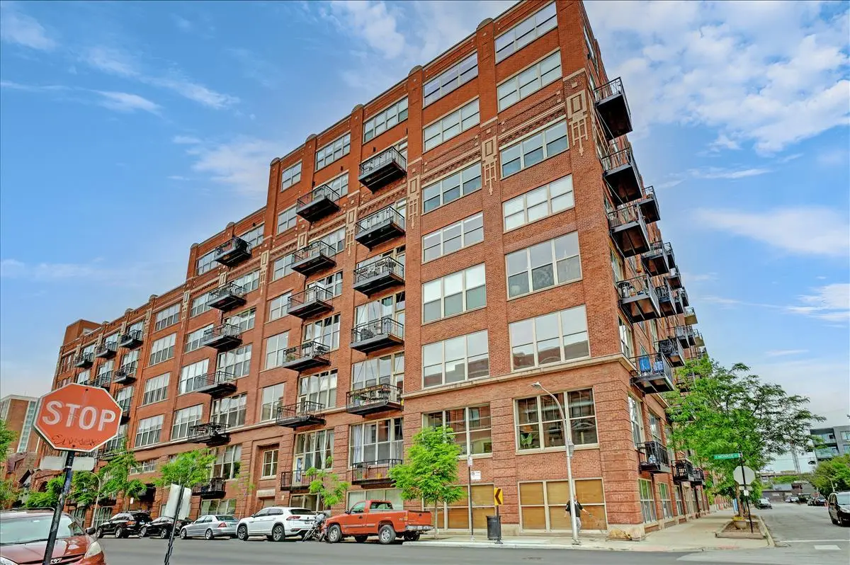 1500 W Monroe Street