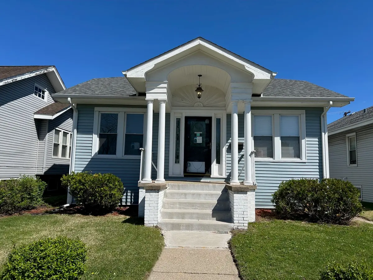 132 Mason Street