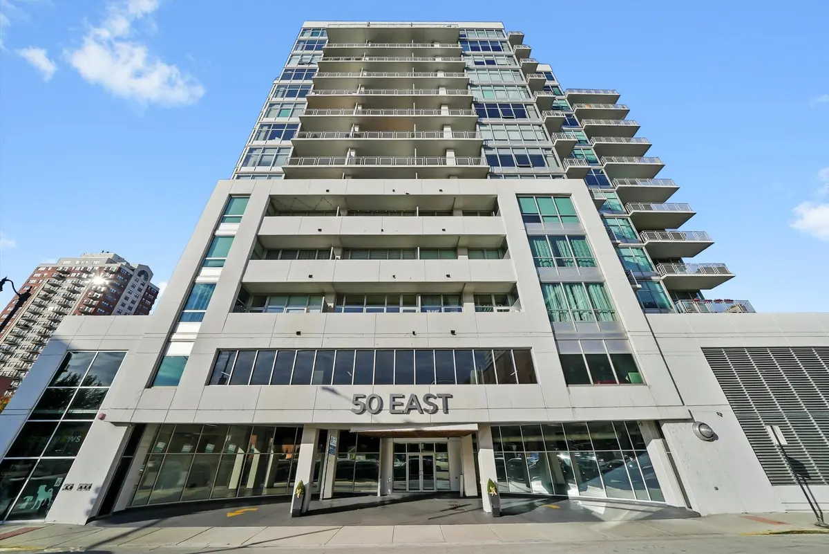 50 E 16th Street
