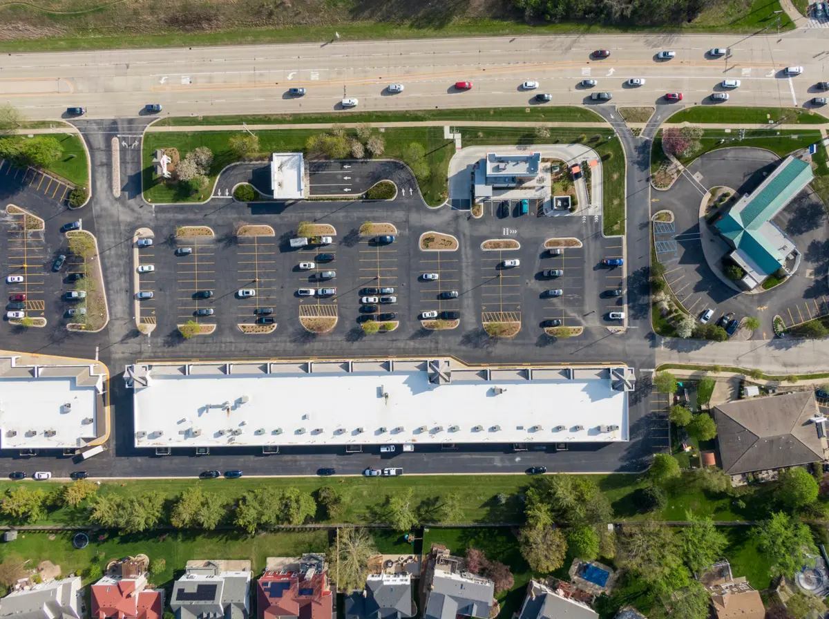 1600 W Algonquin Road