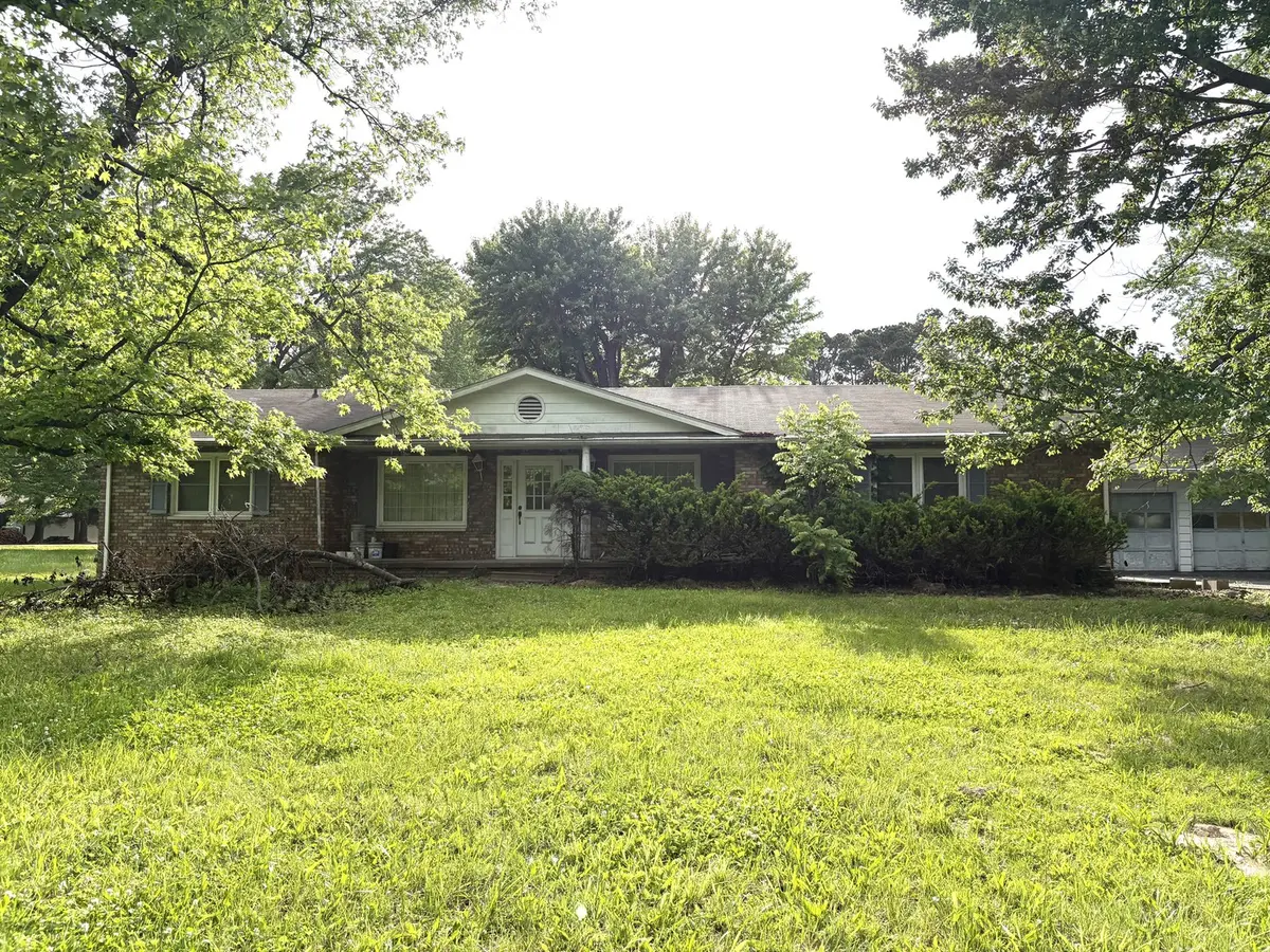 3917 Country Club Road