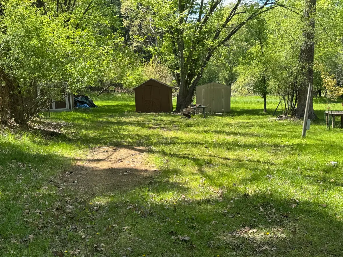 17-51 Woodhaven Lakes