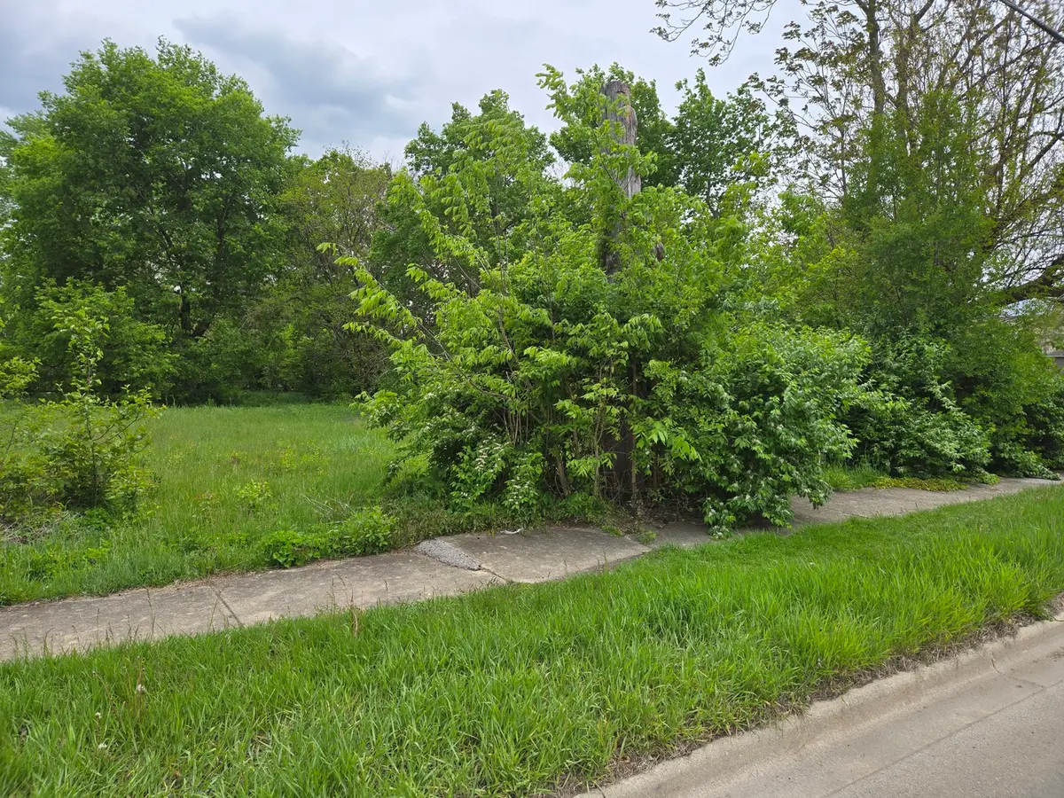 0000 S Desplaines Street