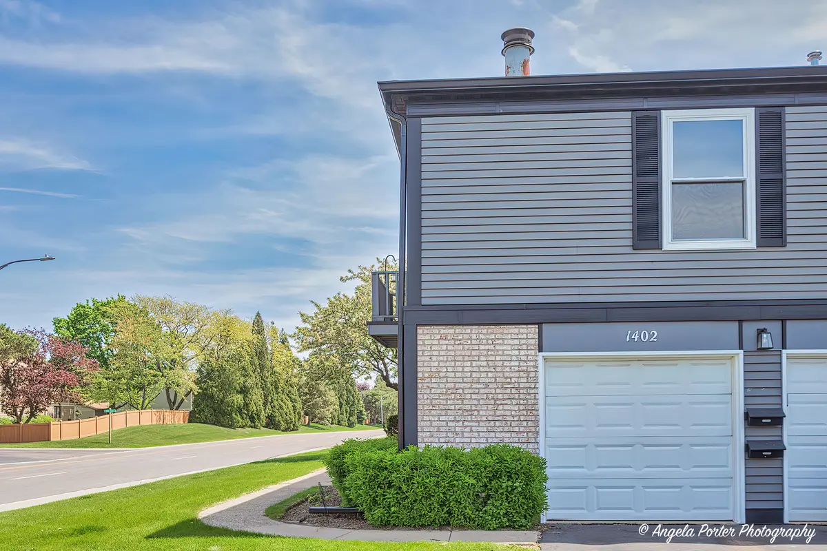 1402 Inverrary Lane