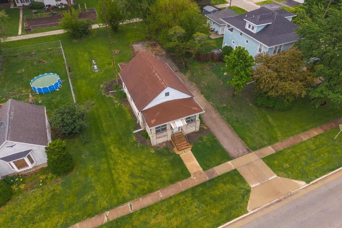 125 E Jackson Street