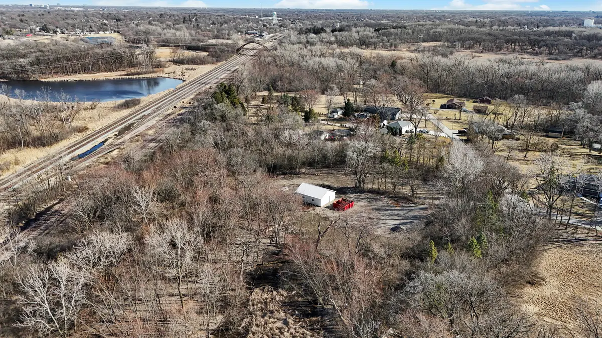30w680 Lee Road