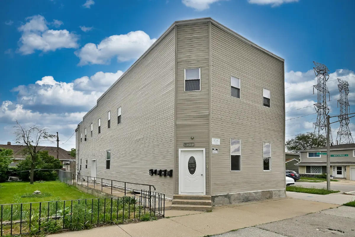 3324 E 136TH Street