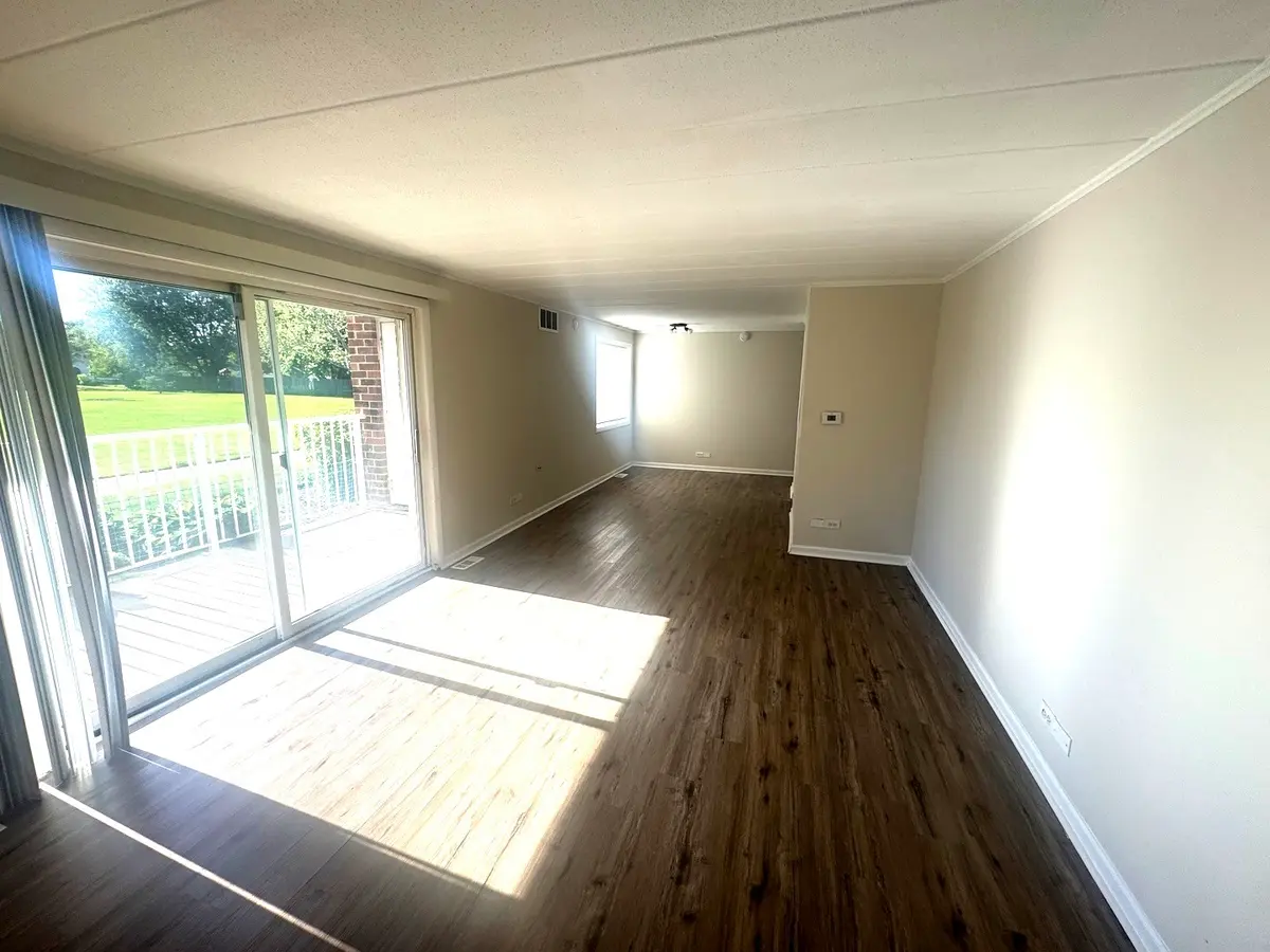 1112 Westover Lane