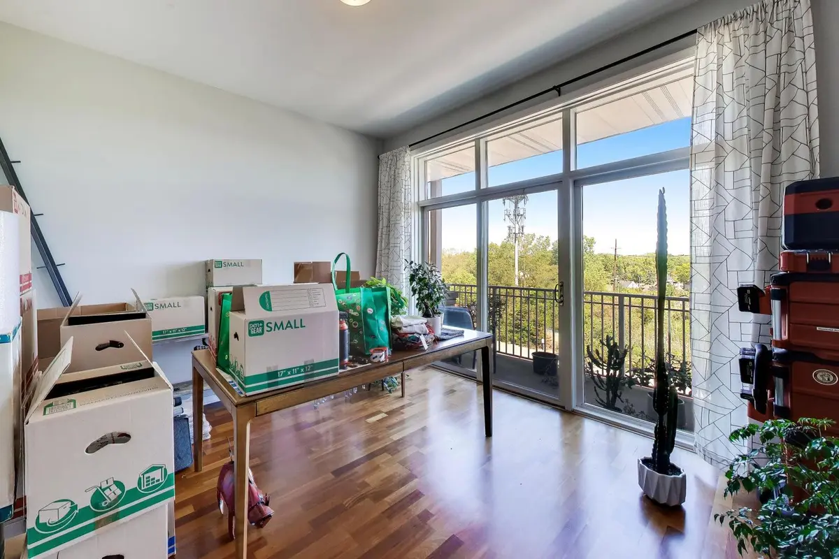 500 E Saint Charles Road