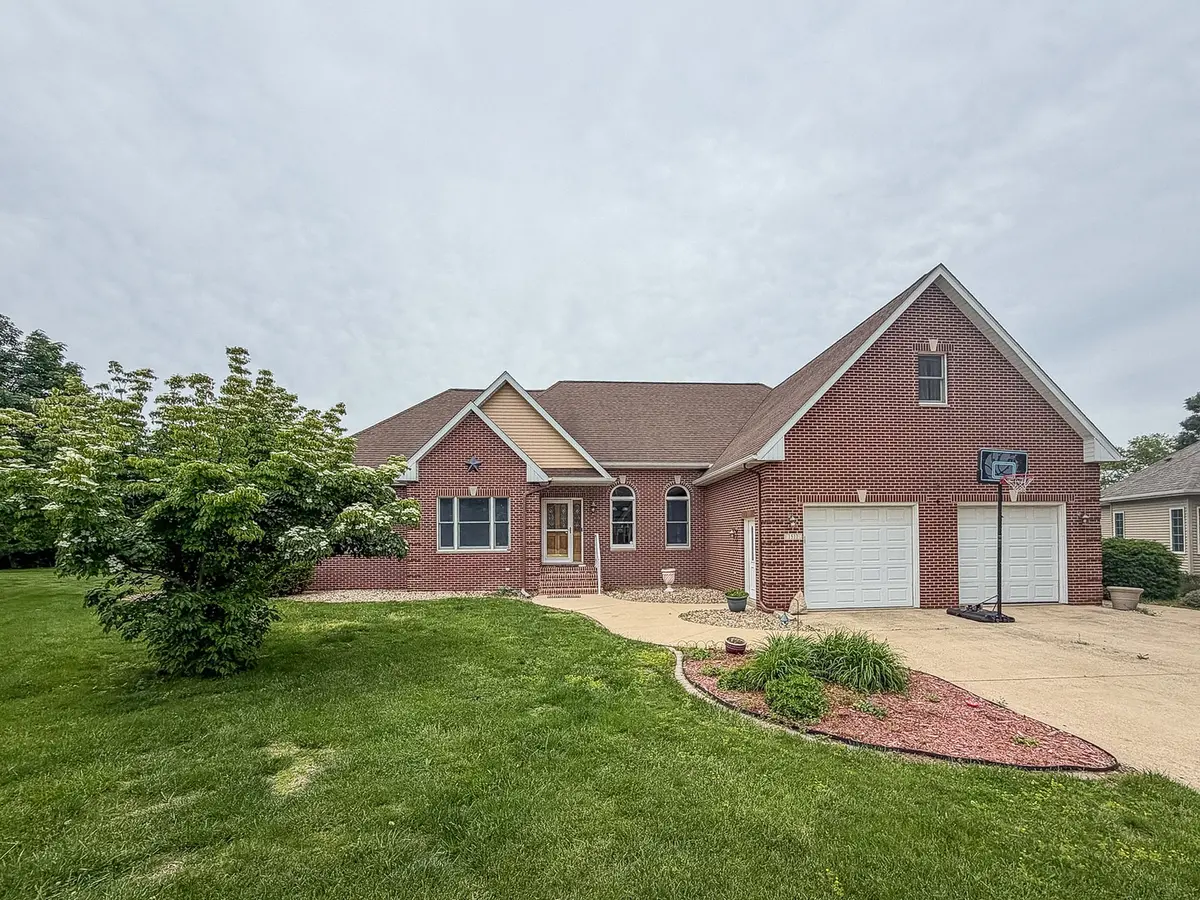 1511 River Bluff Court
