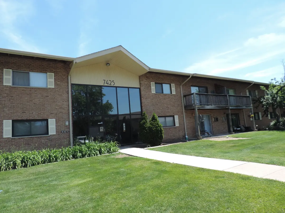 7425 Brookdale Drive