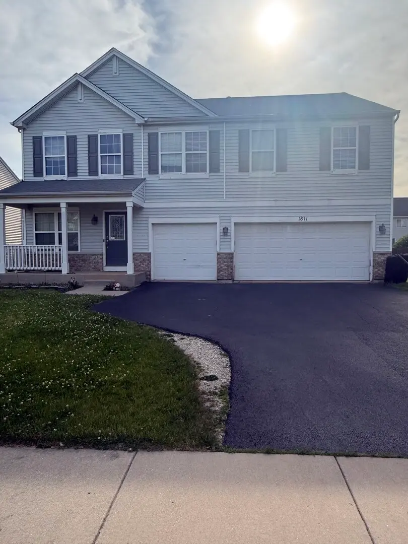 1811 Glacier Ridge Drive