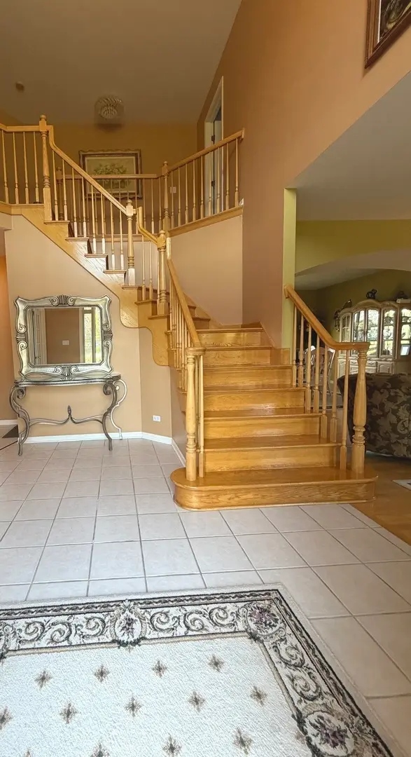 15n805 Pheasant Field Lane