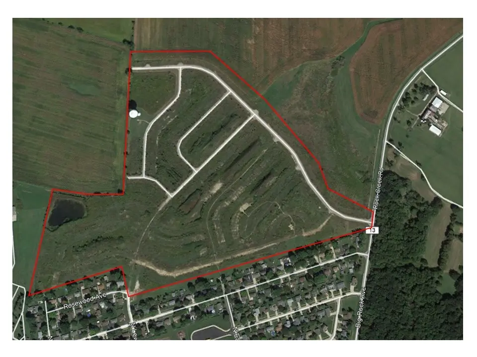00 Lakewood Springs 7A