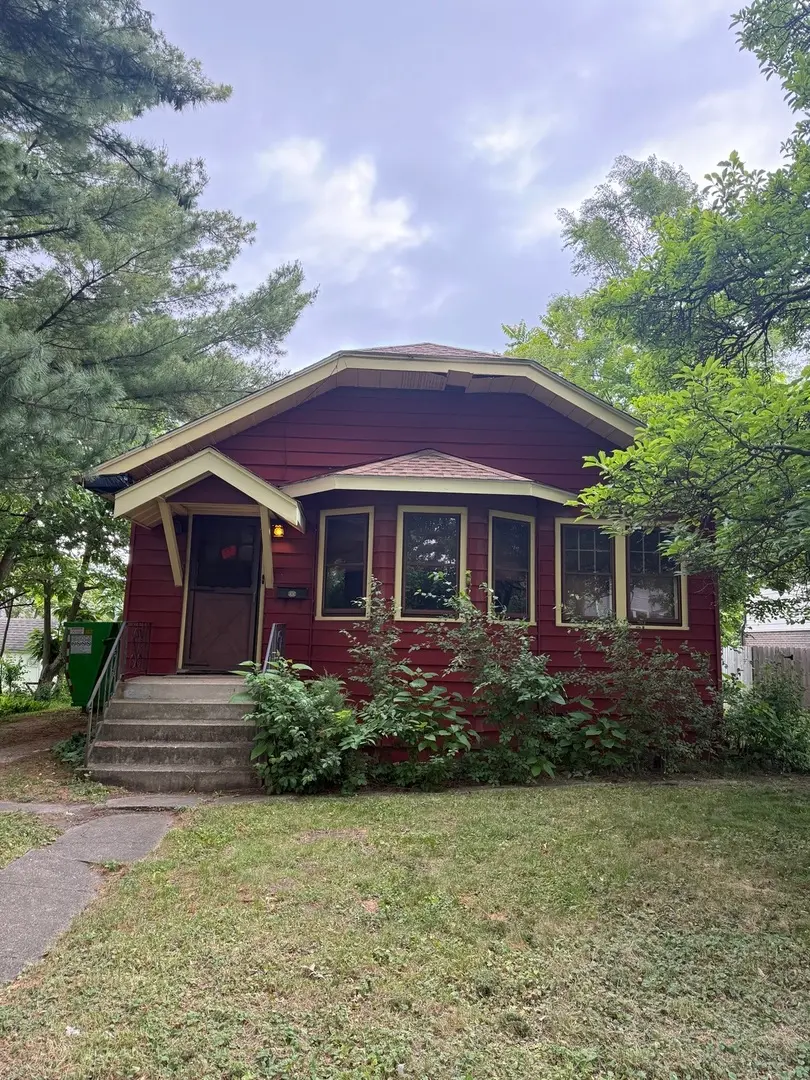 205 S Lincoln Street