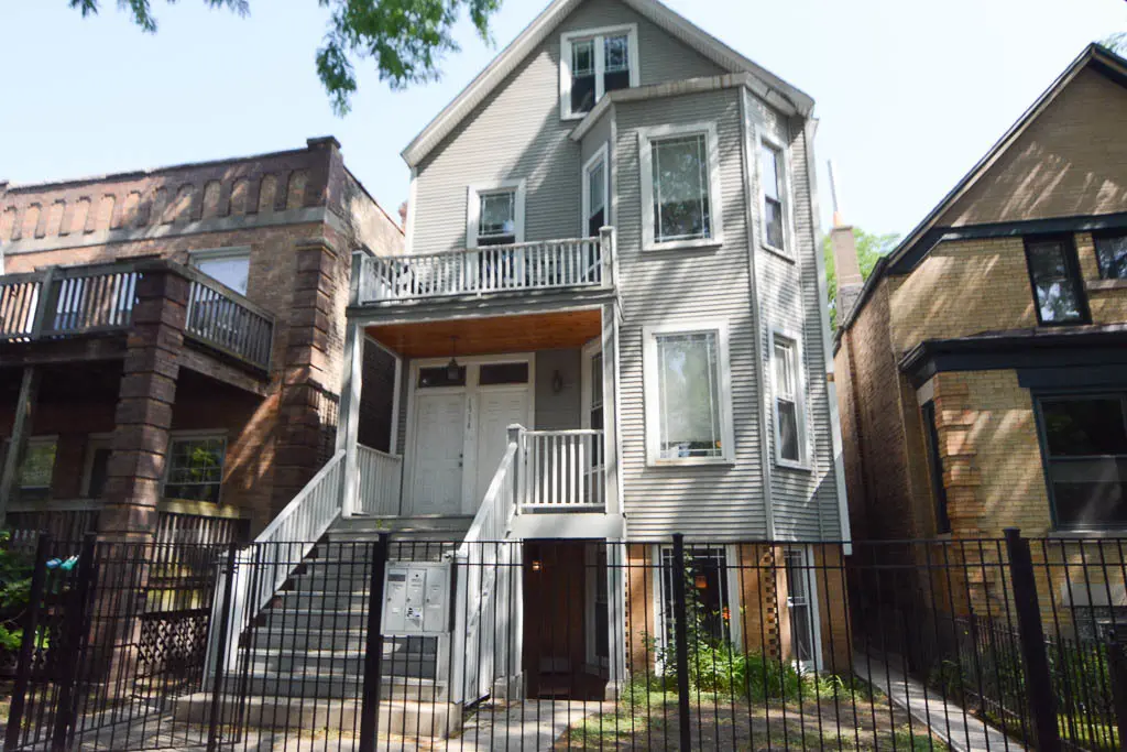 1314 W ROSCOE Street