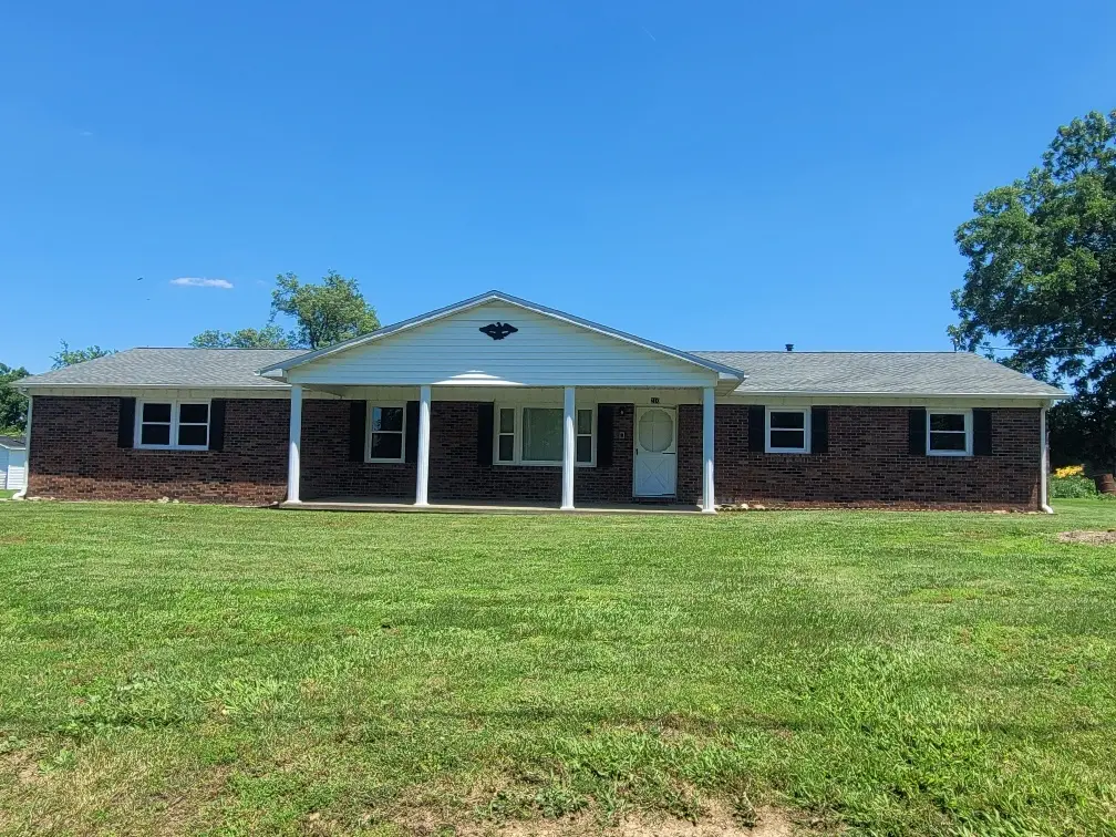210 Brockett Street