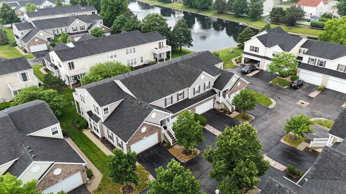 5110 Edgewater Court