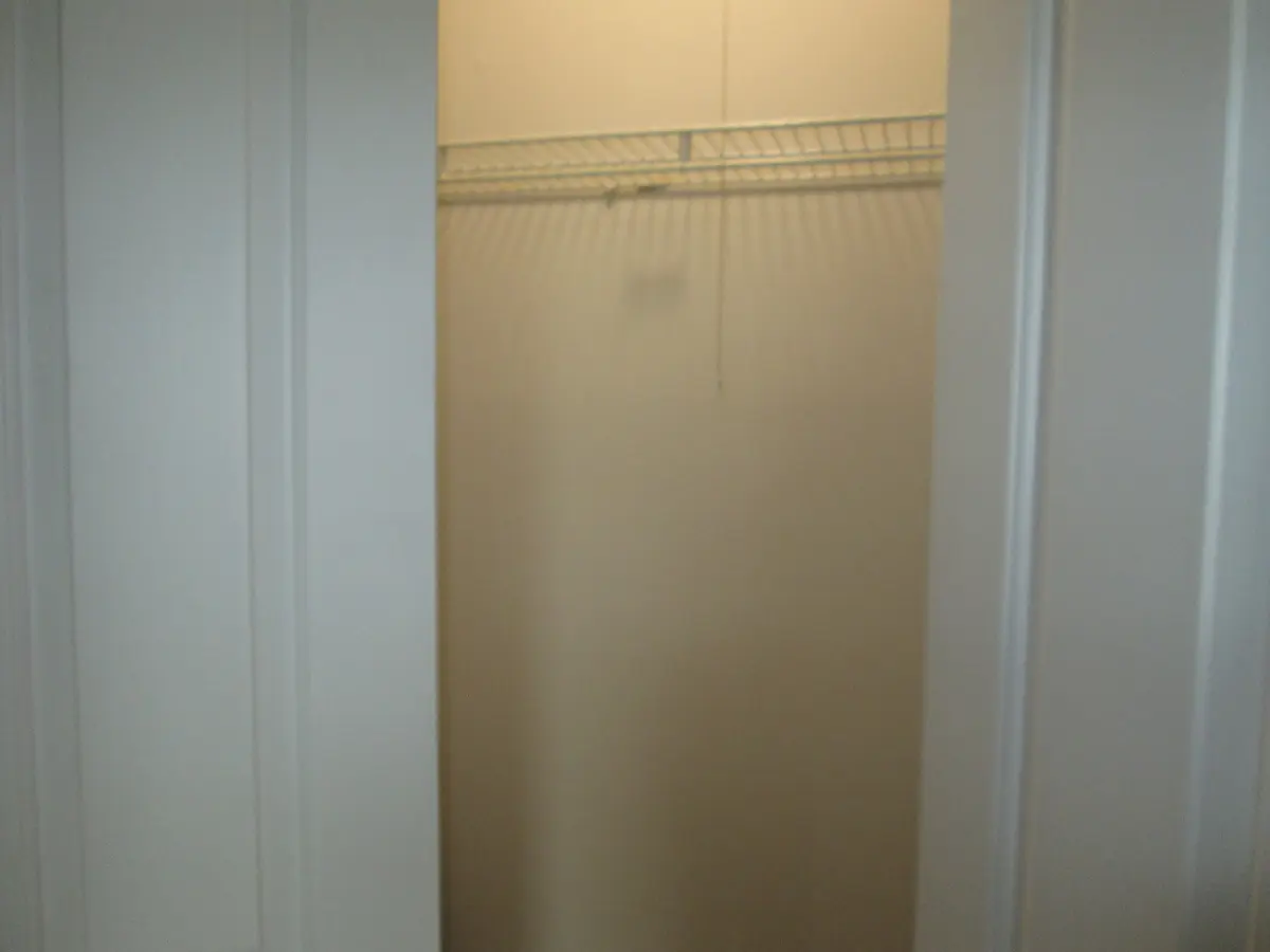 800 Brook Drive