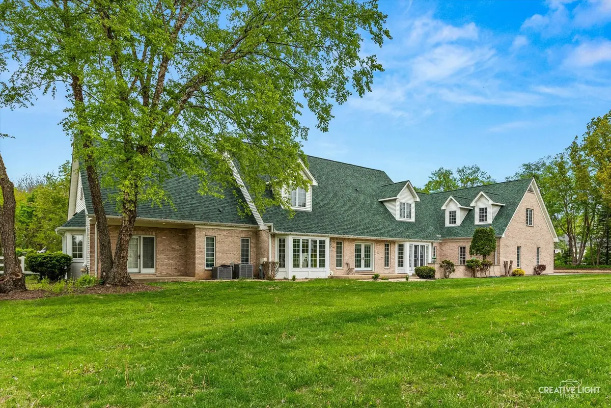 1575 Creek Road
