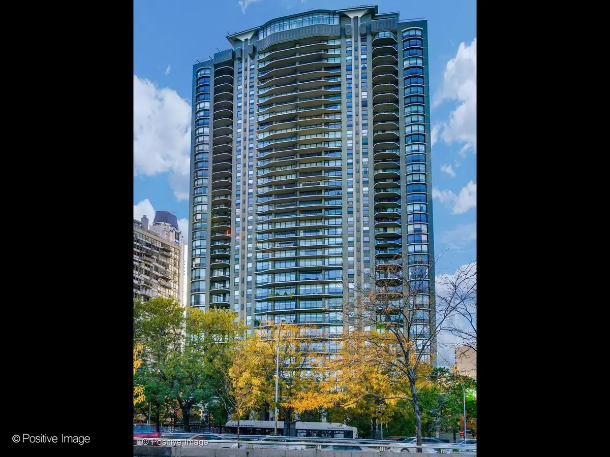 1040 N Lake Shore Drive