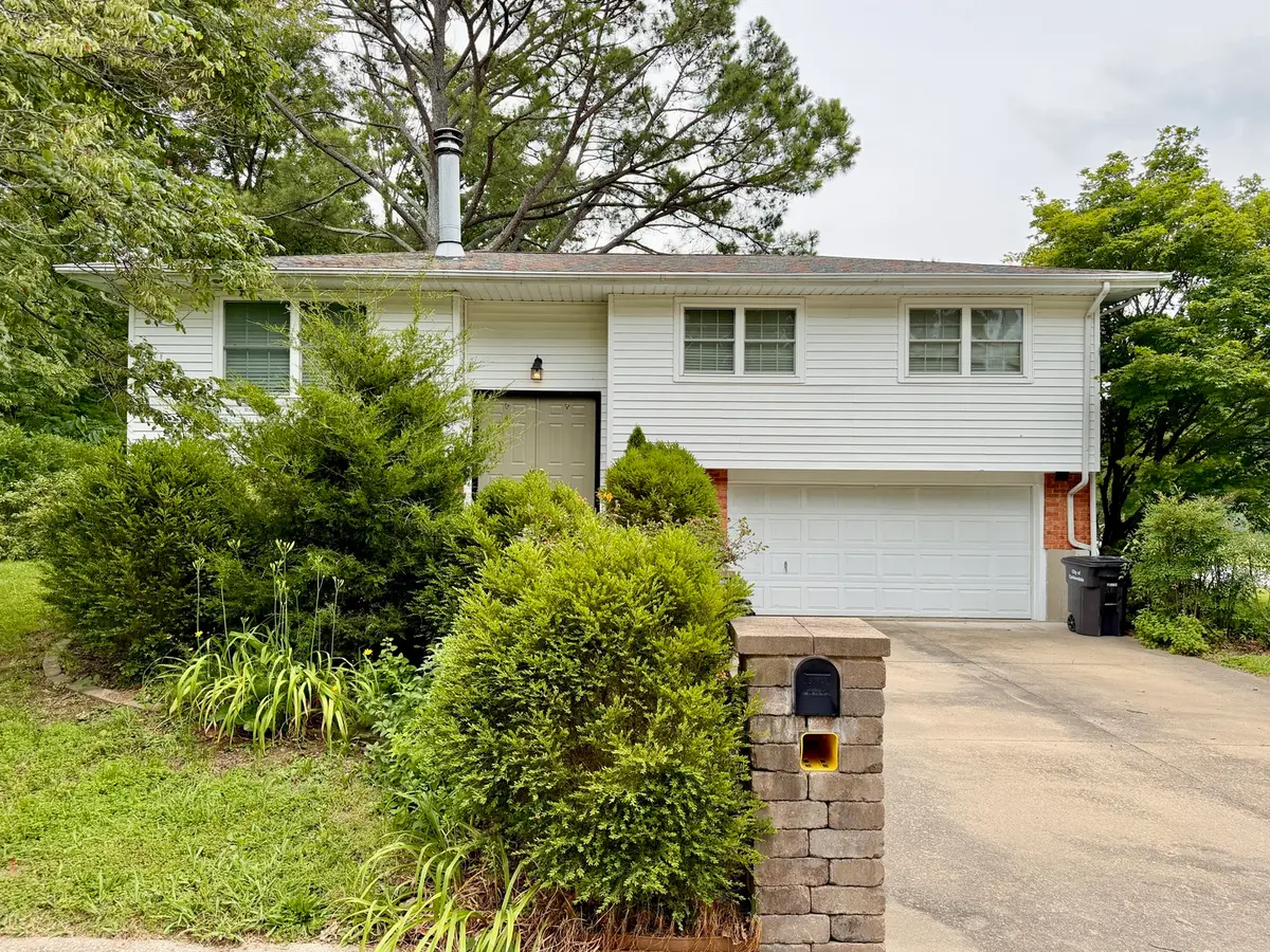 101 N Rod Lane
