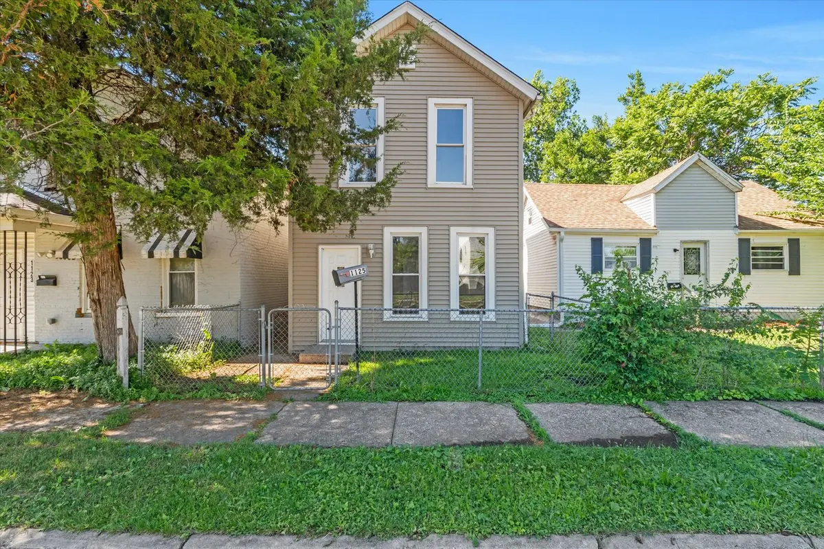1125 W 5th Street