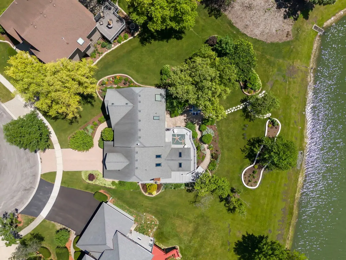 1841 Helen Court