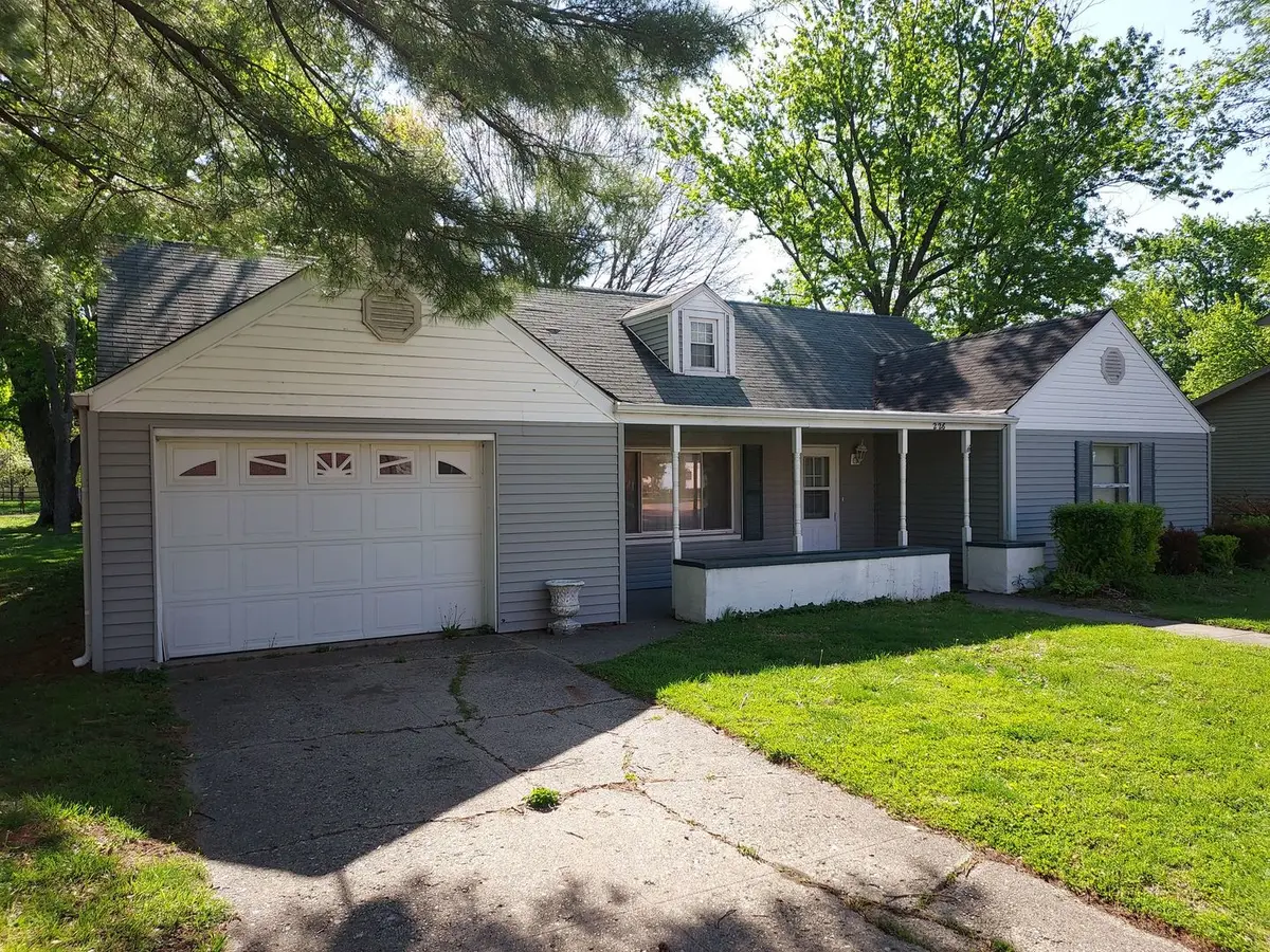 226 N Illinois Street