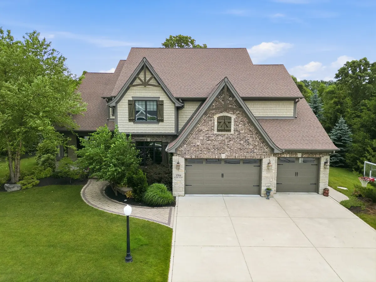 3704 Elio Way