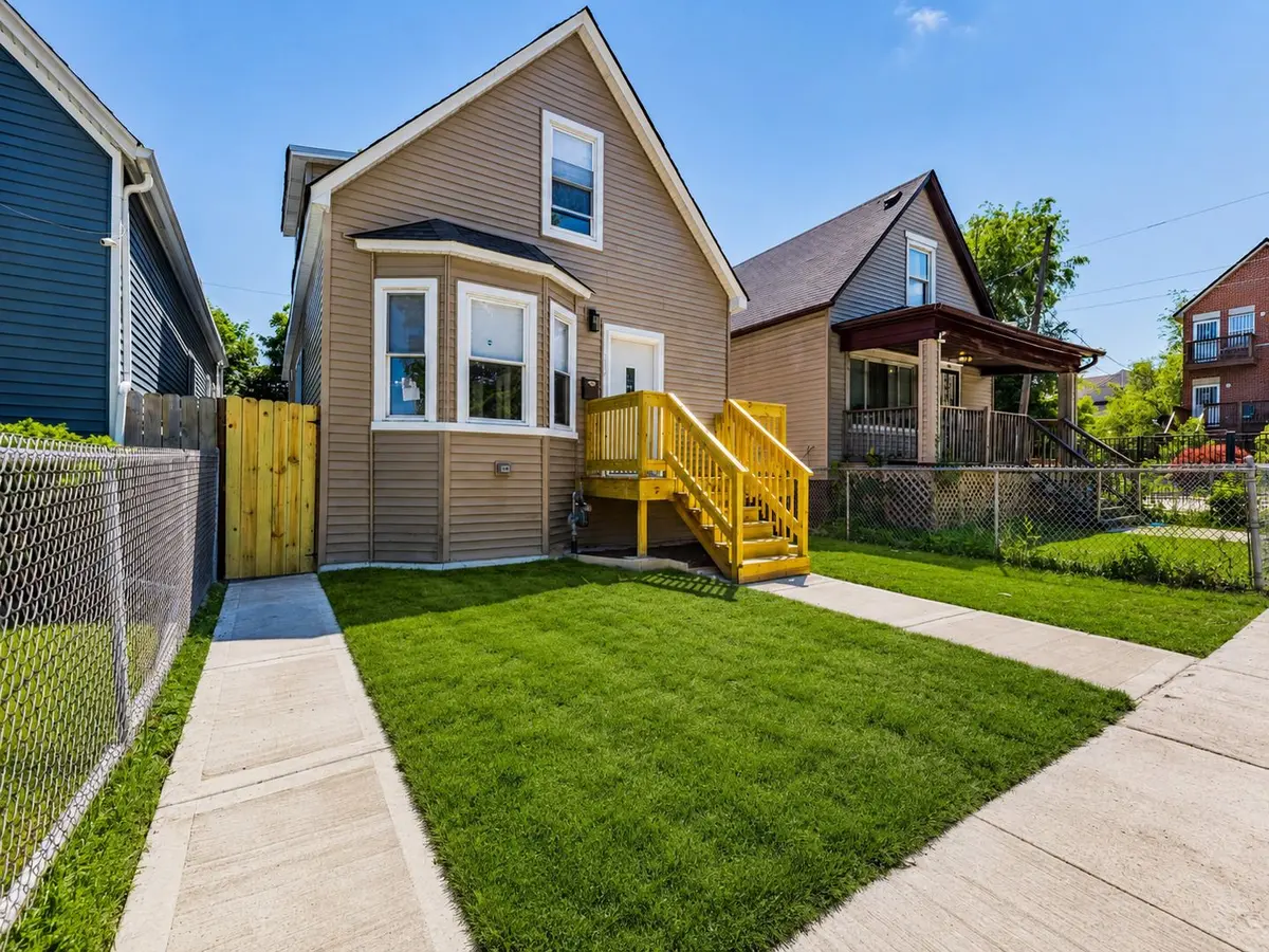117 E 104th Place
