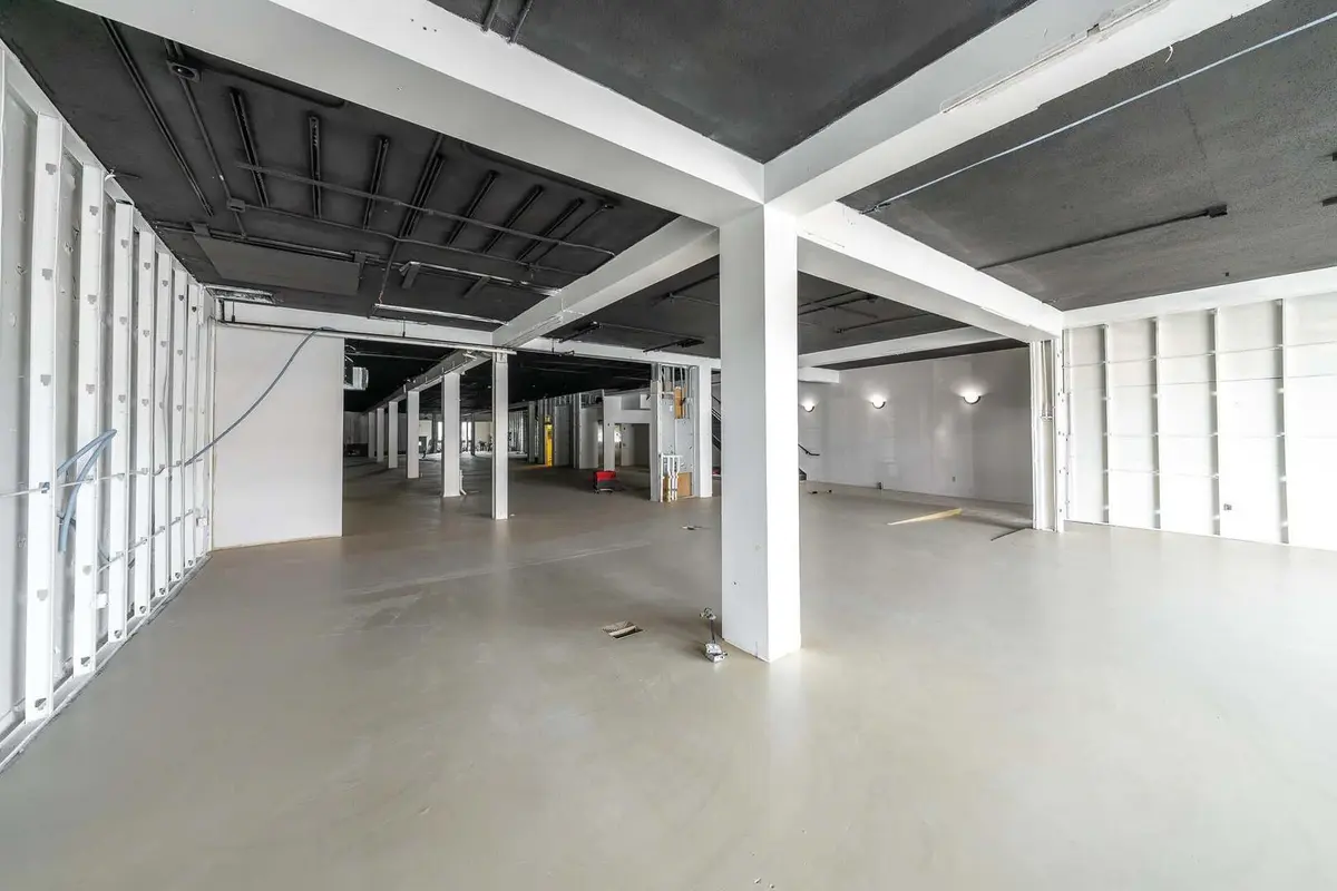 846 W Main Street