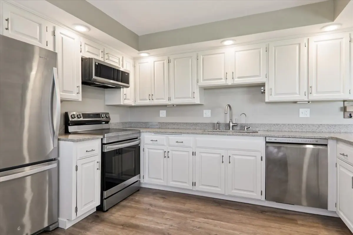 21184 ALLENTOWN Road