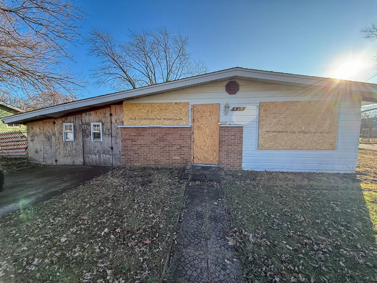 413 W Winthrop Avenue