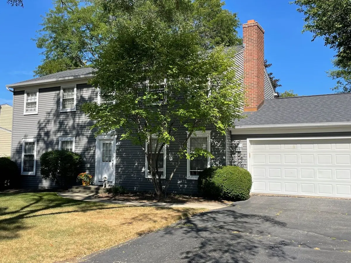102 N Stauffer Drive