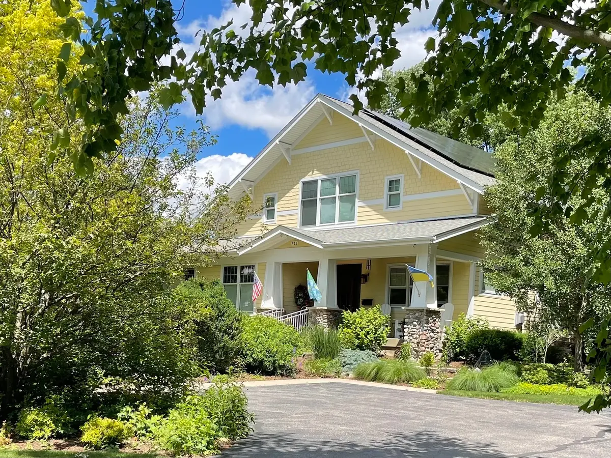 726 Somonauk Street
