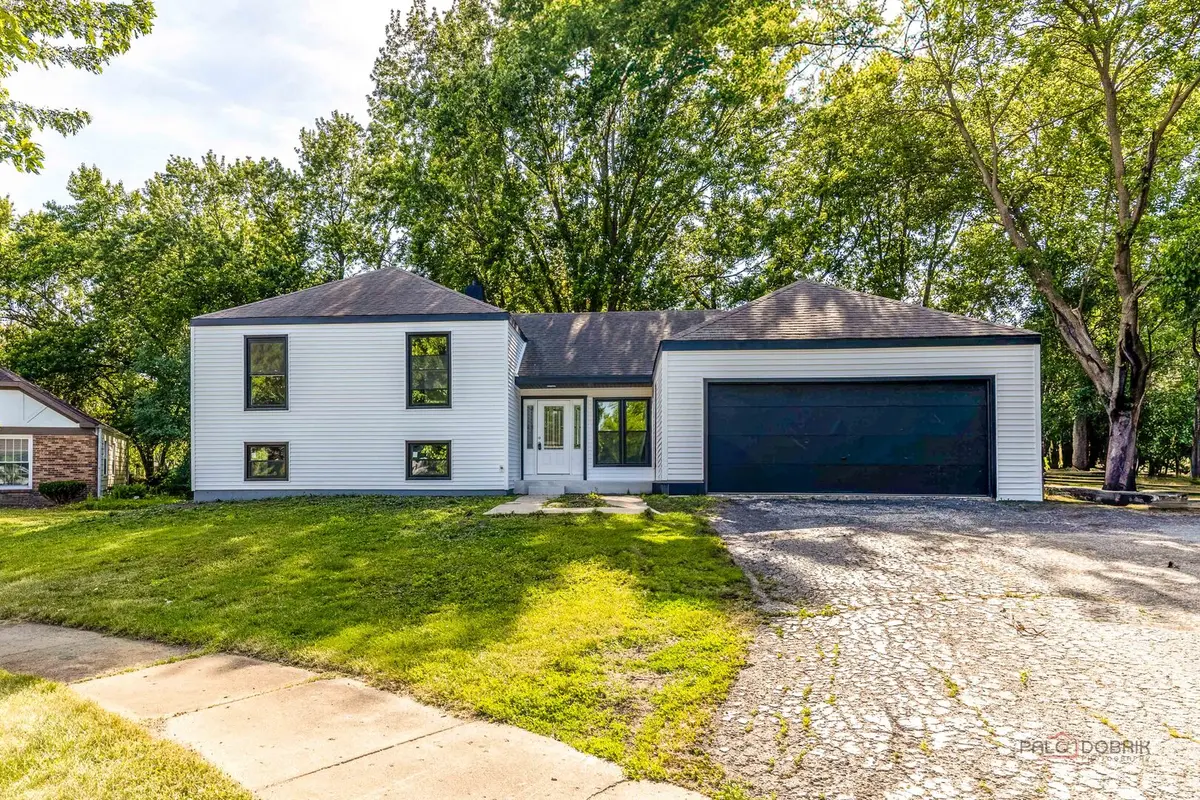 1482 Pebblestone Cove