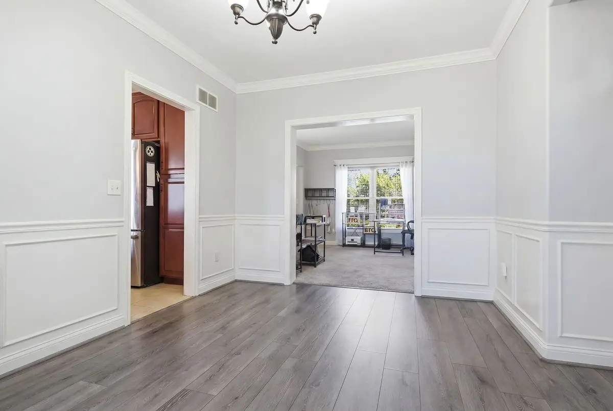 3914 Brookline Lane