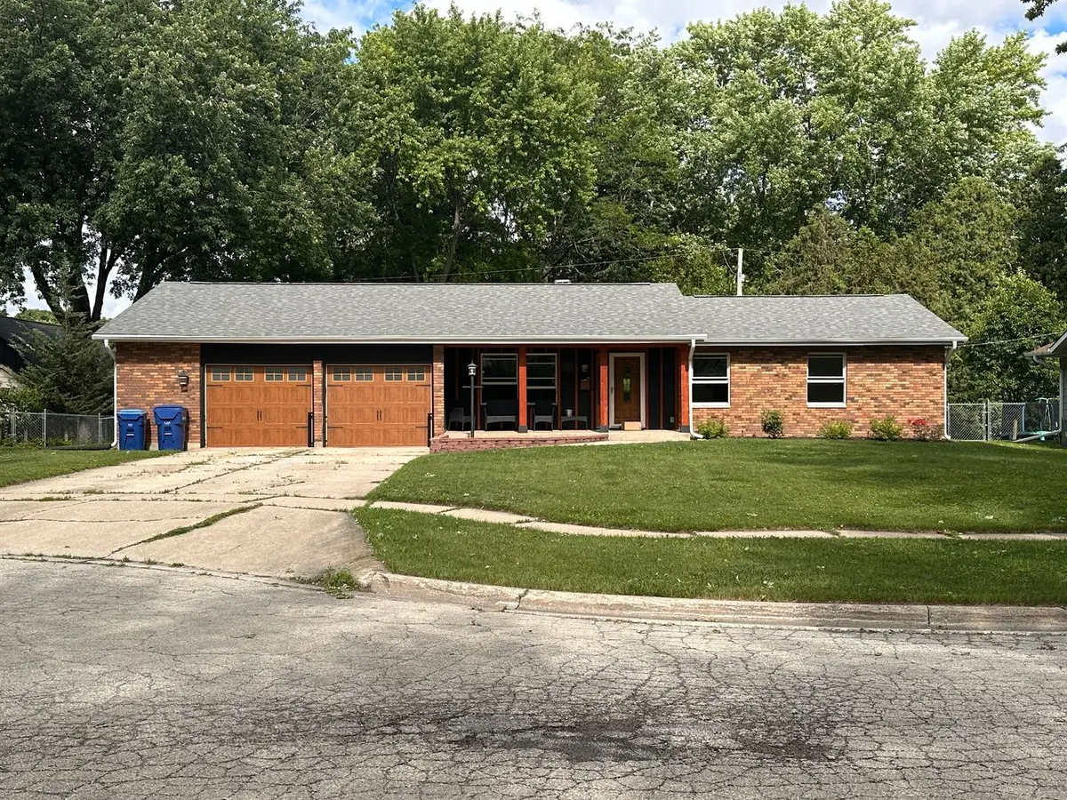 114 Ebbesen Drive