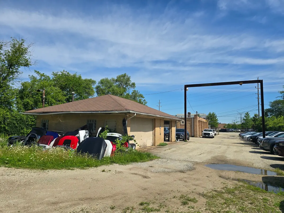 955 Rand Road
