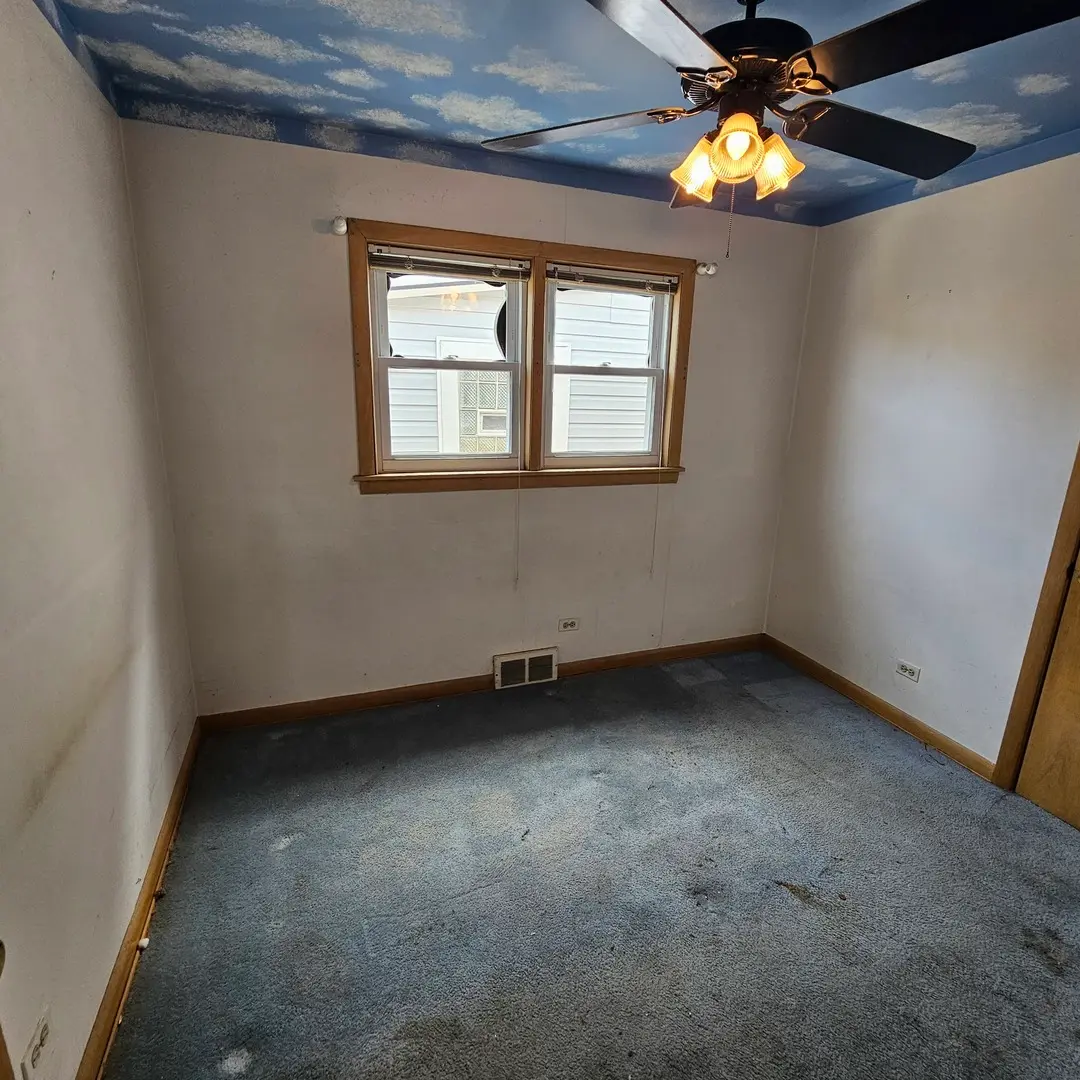 3628 W 69th Street