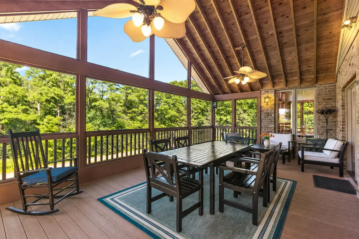 19257 Beaver Creek Lane
