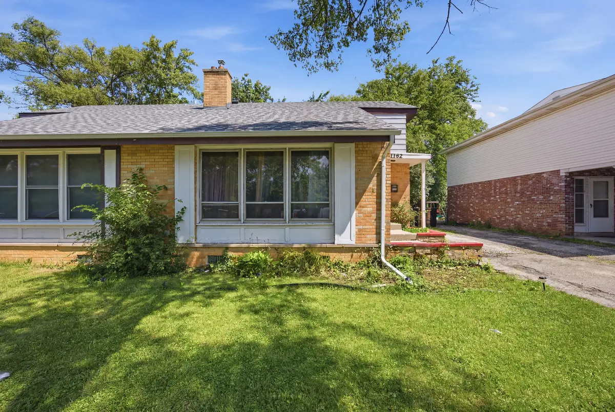 1142 Brighton Place